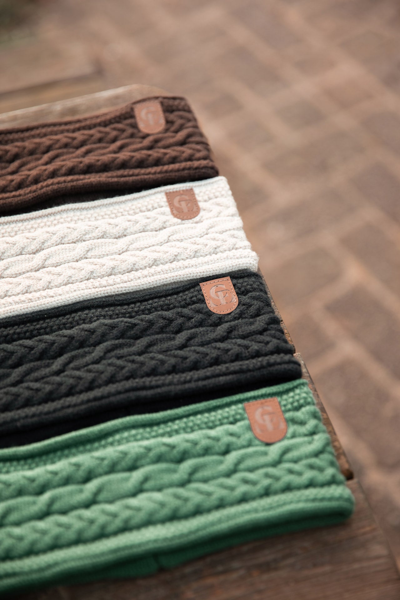 chefauve hoofdbanden overview dark brown, light beige, deep green, black